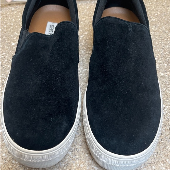 Steve Madden Gills black velvet slip on sneaker size 9 - Picture 5 of 9